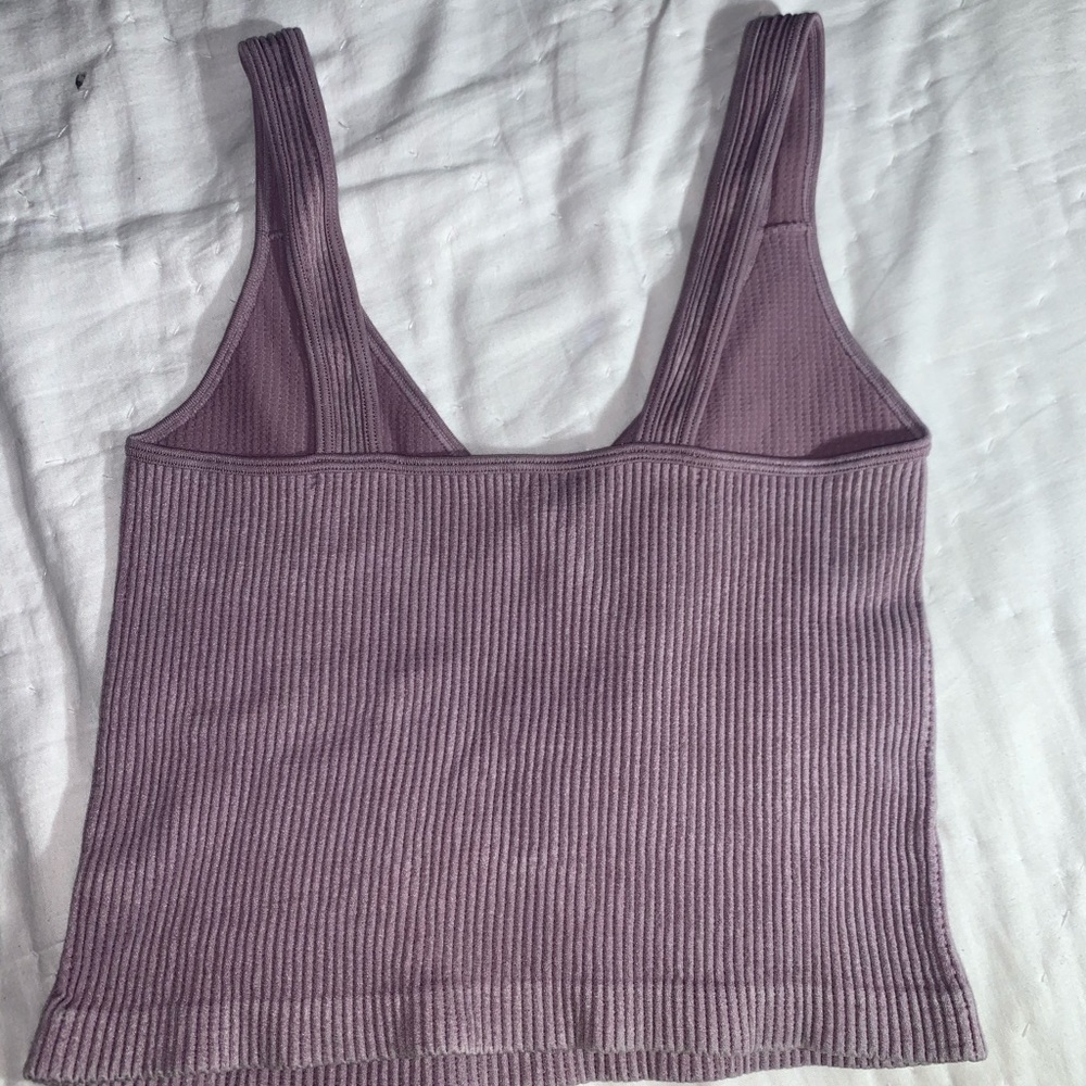 V-cut Crop Top